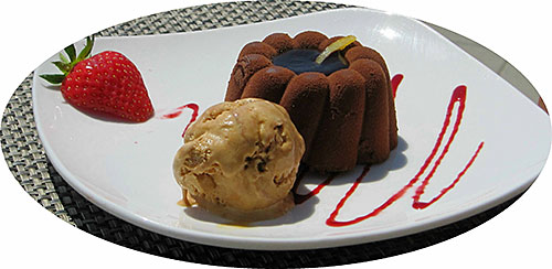 Foto  ein franz�sischer Nachtisch, Wei�er Nougat mit kandierten Fr�chten