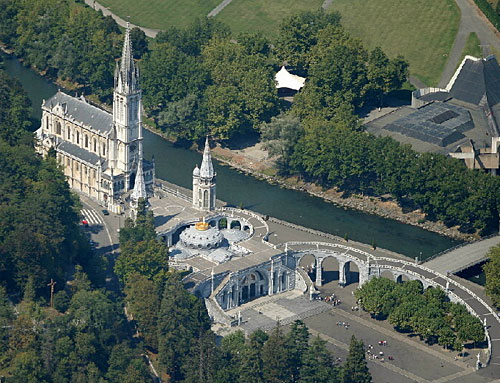 An Wallfartesort Lourdes